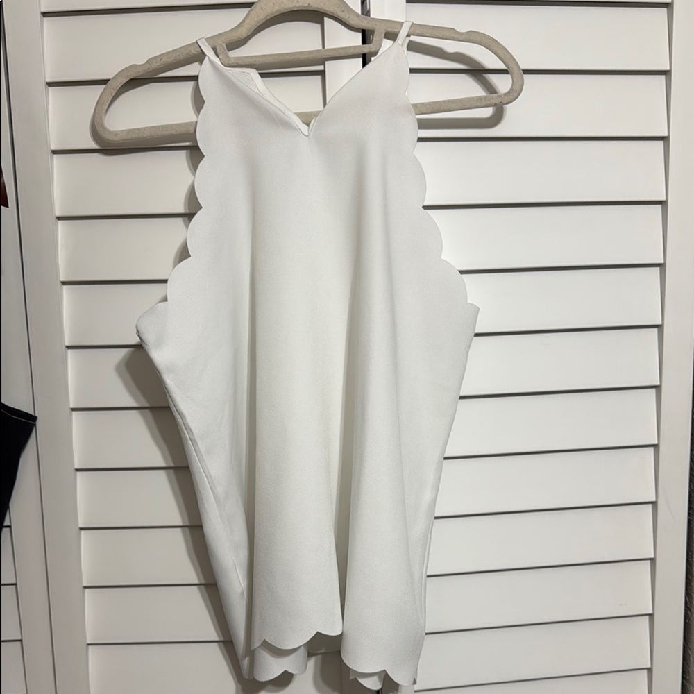 SHEIN White Scalloped Edge Blouse